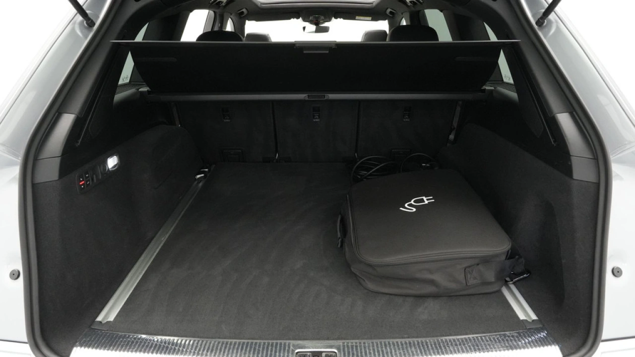 Audi Q7 55 TFSI e quattro 394pk Pro Line S-Line