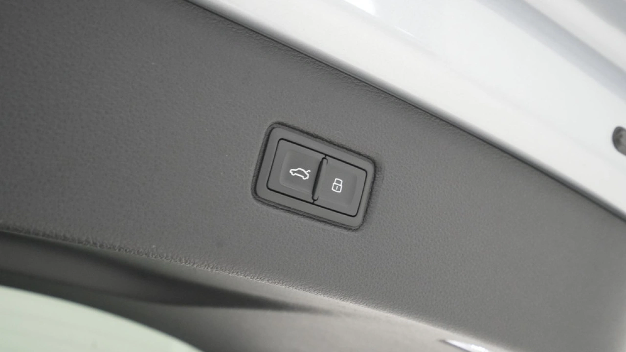 Audi Q7 55 TFSI e quattro 394pk Pro Line S-Line
