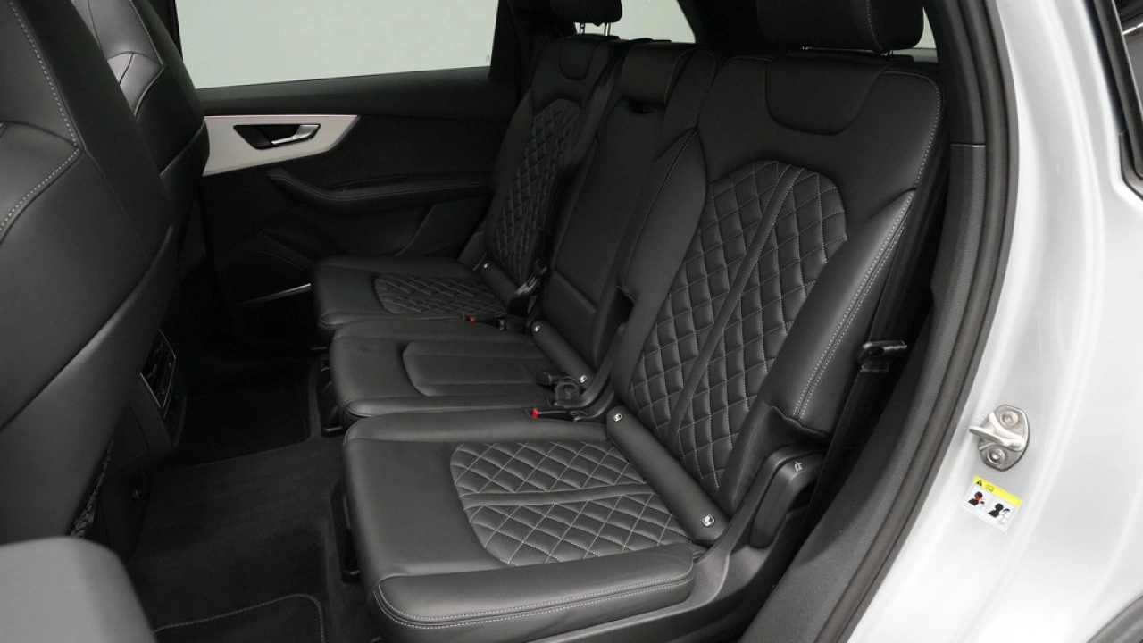 Audi Q7 55 TFSI e quattro 394pk Pro Line S-Line