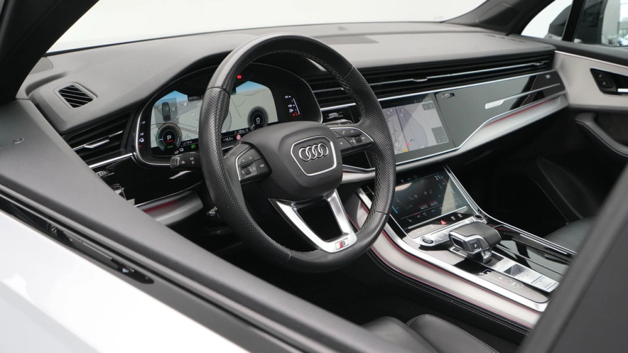 Audi Q7 55 TFSI e quattro 394pk Pro Line S-Line