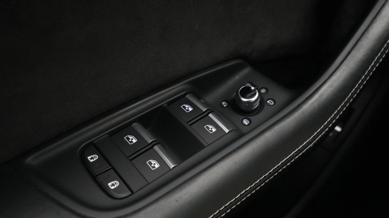 Audi Q7 55 TFSI e quattro 394pk Pro Line S-Line