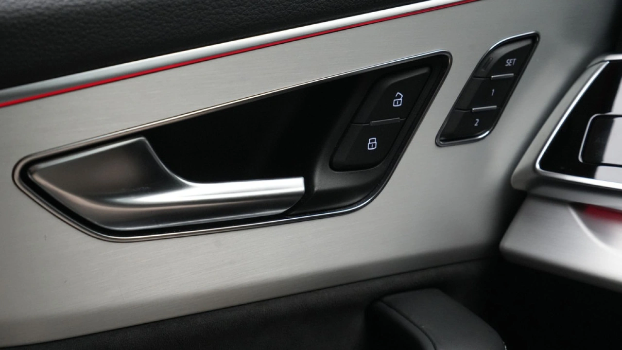 Audi Q7 55 TFSI e quattro 394pk Pro Line S-Line