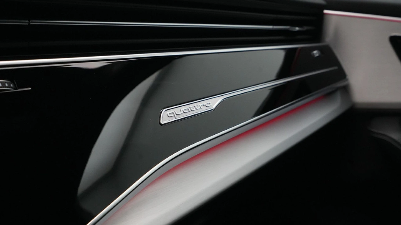 Audi Q7 55 TFSI e quattro 394pk Pro Line S-Line