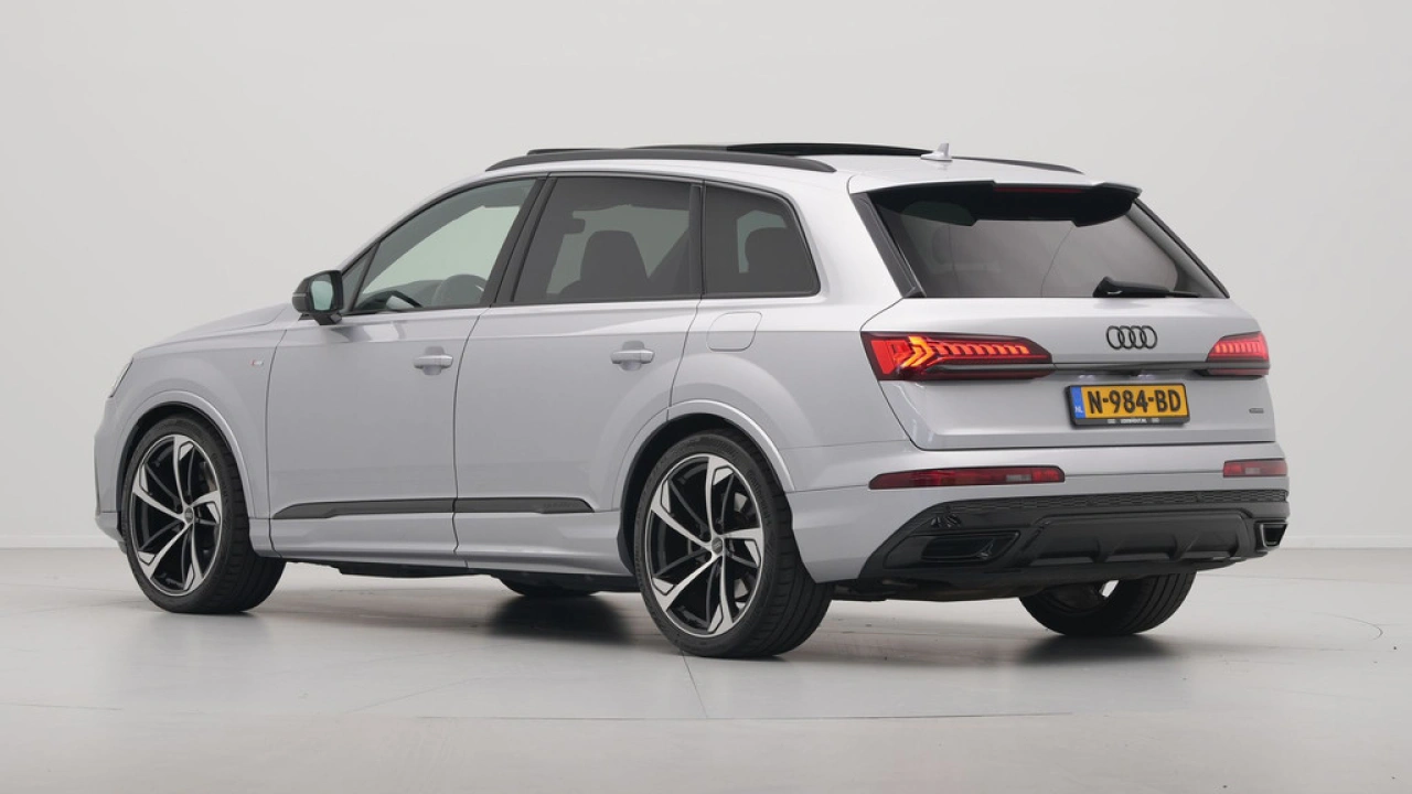 Audi Q7 55 TFSI e quattro 394pk Pro Line S-Line
