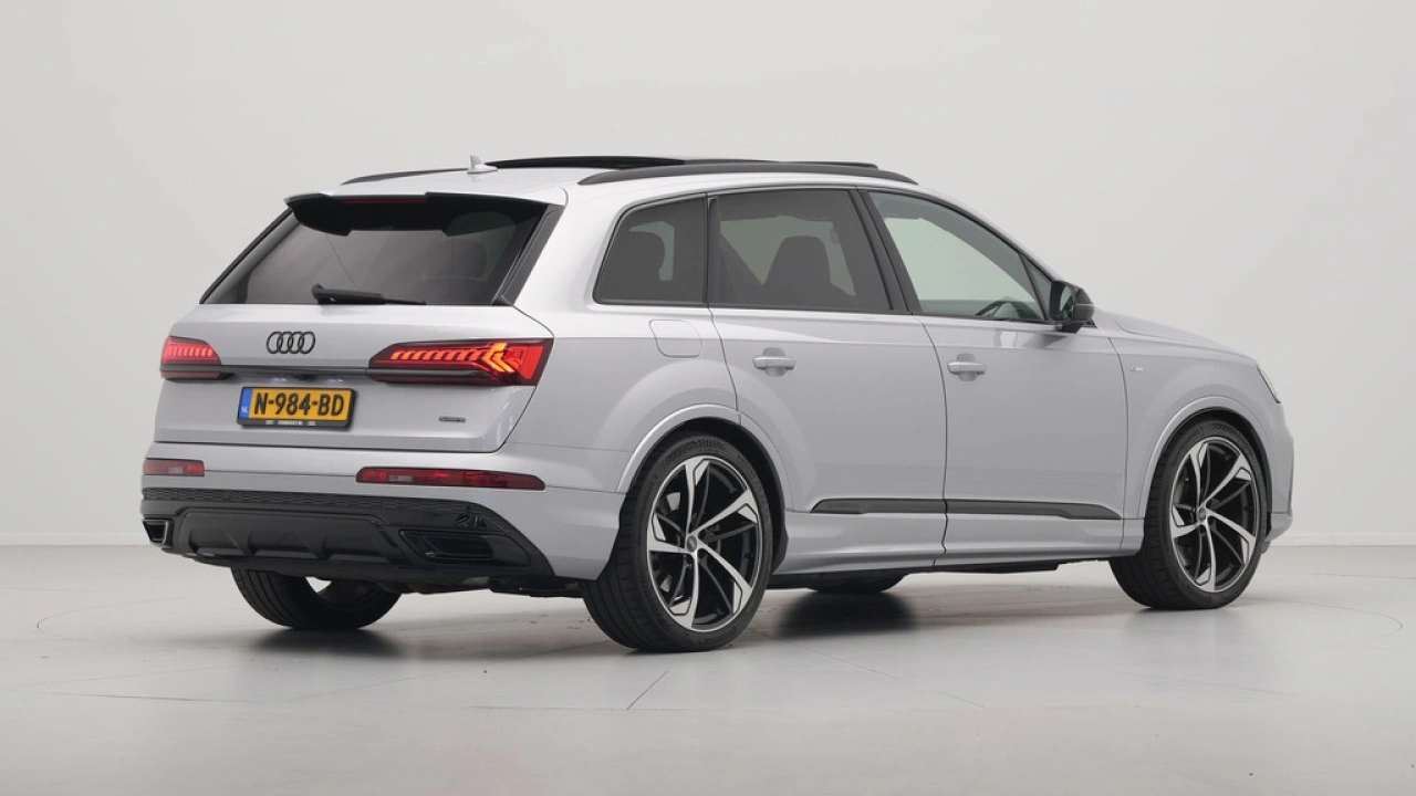 Audi Q7 55 TFSI e quattro 394pk Pro Line S-Line