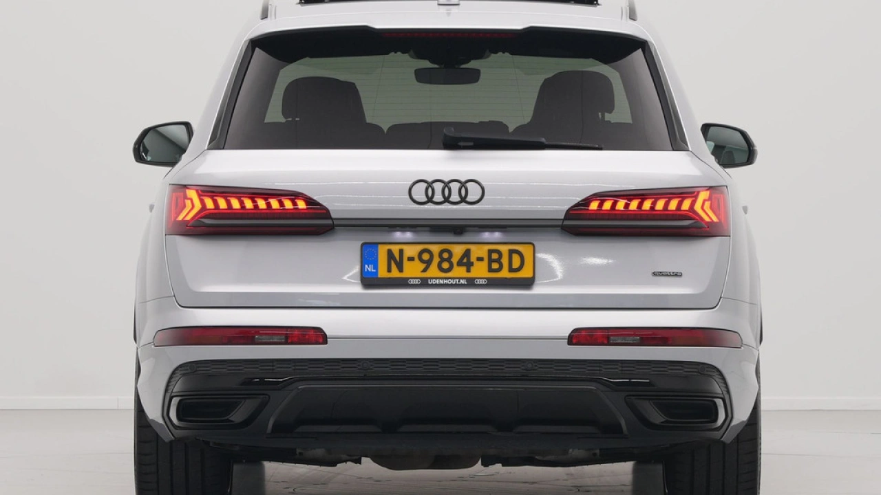 Audi Q7 55 TFSI e quattro 394pk Pro Line S-Line