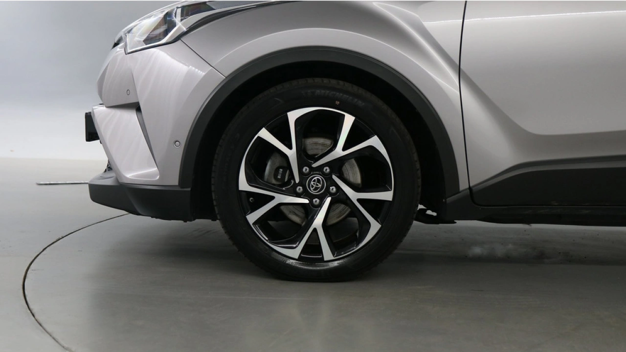 Toyota C-HR 1.8 122pk Automaat Hybrid Style