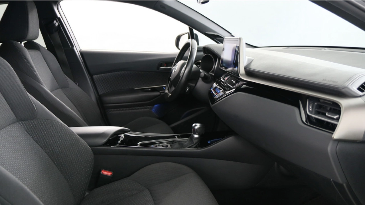 Toyota C-HR 1.8 122pk Automaat Hybrid Style