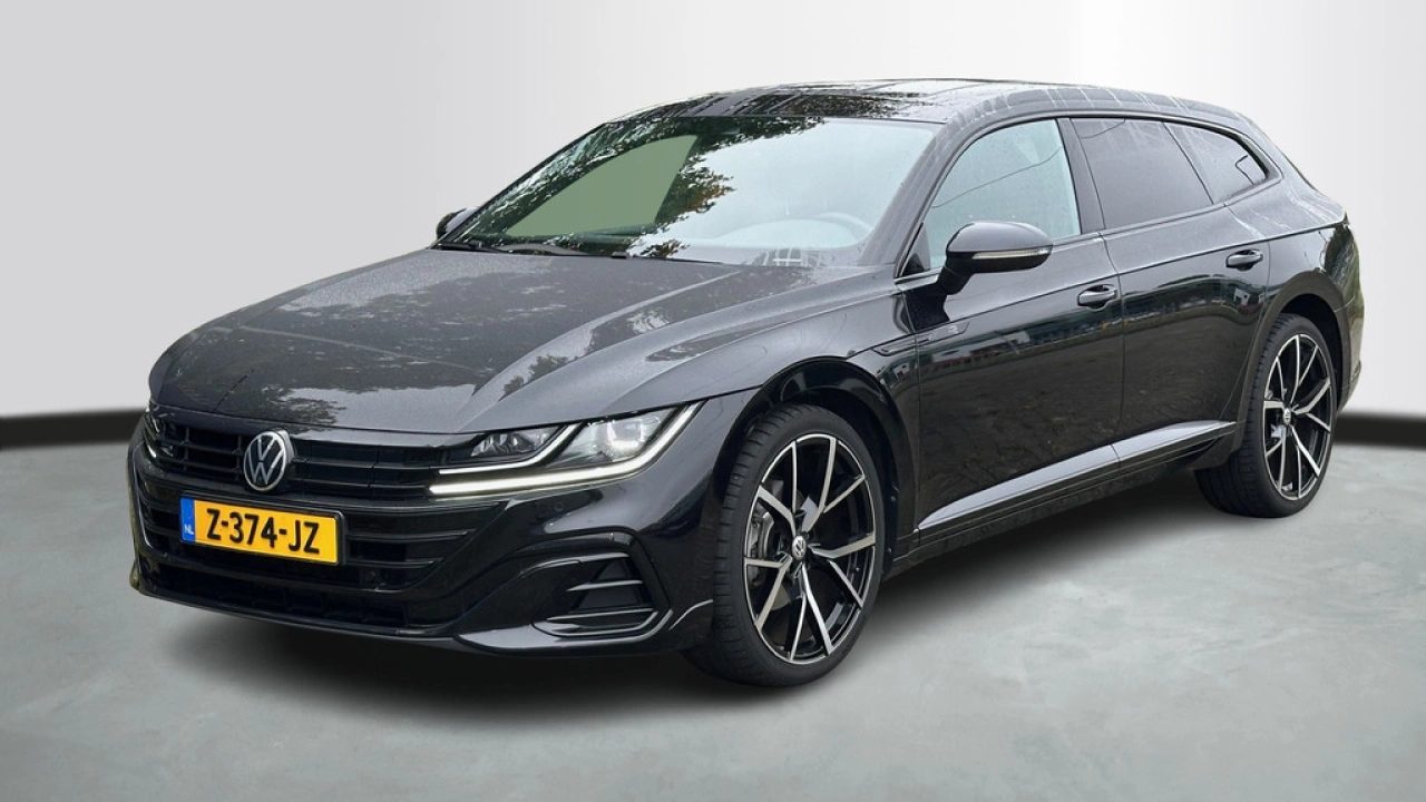 Volkswagen Arteon Shooting Brake 1.4 TSI 218pk DSG eHybrid R-Line Navigatie Pro Panoramadak 360 Camera