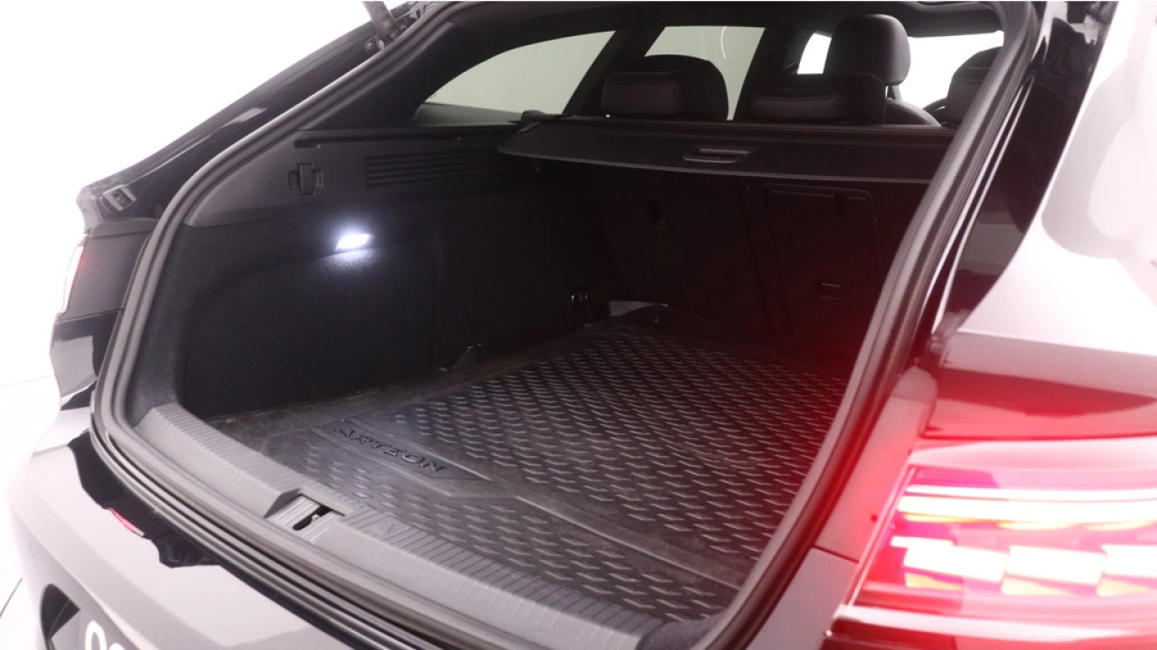 Volkswagen Arteon Shooting Brake 1.4 TSI 218pk eHybrid R-Line Navigatie Pro Panoramadak 360 Camera