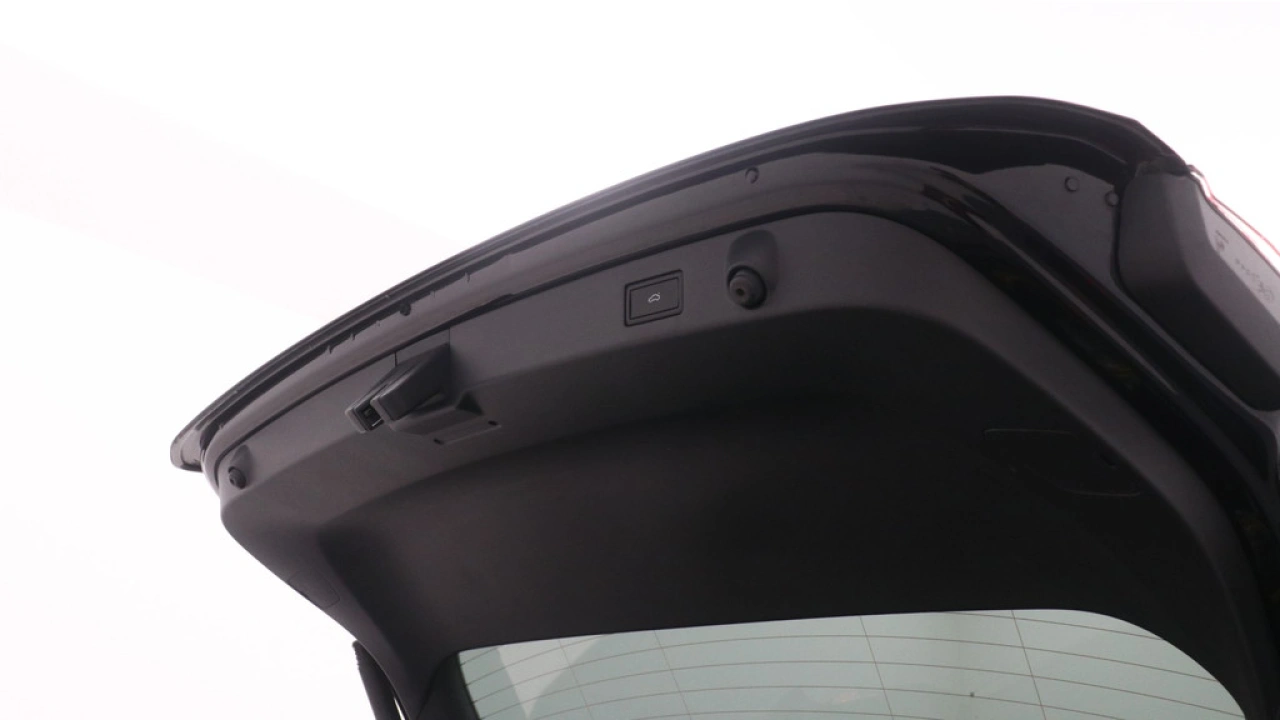 Volkswagen Arteon Shooting Brake 1.4 TSI 218pk eHybrid R-Line Navigatie Pro Panoramadak 360 Camera