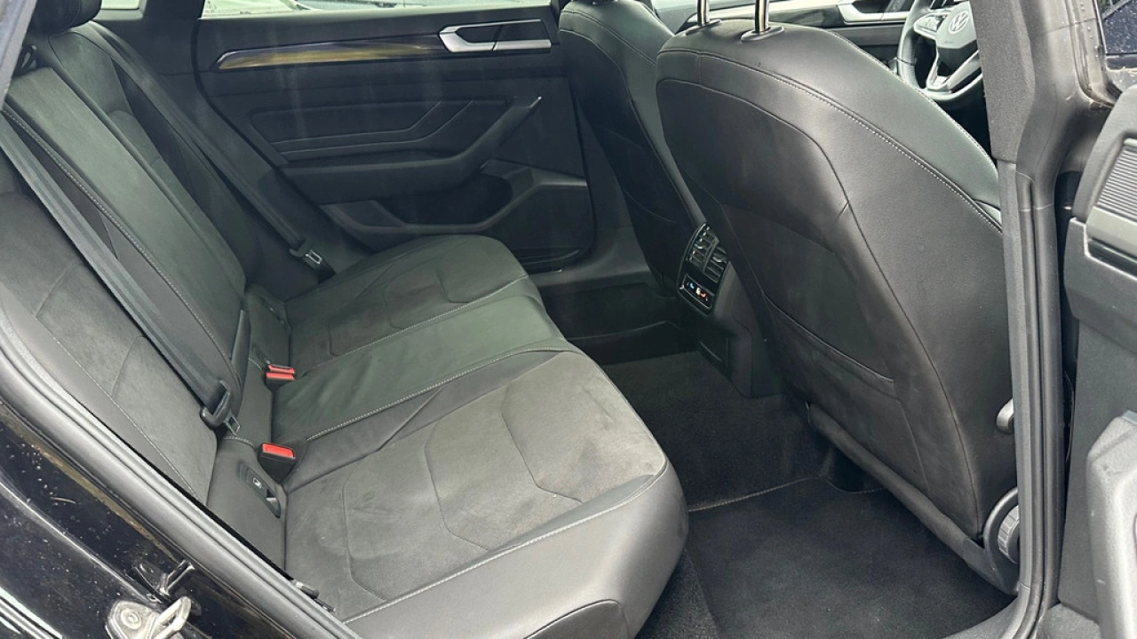 Volkswagen Arteon Shooting Brake 1.4 TSI 218pk DSG eHybrid R-Line Navigatie Pro Panoramadak 360 Camera