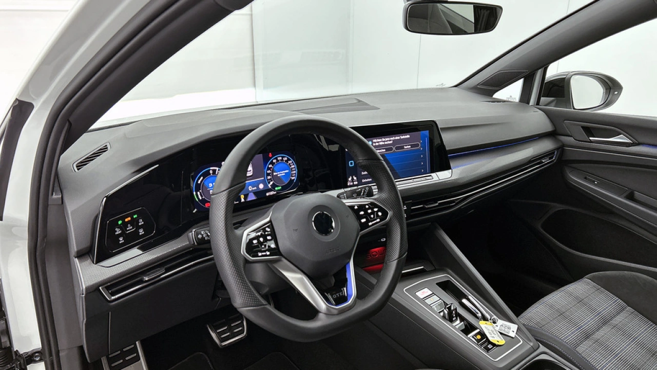 Volkswagen Golf GTE 1.4 TSI eHybrid 245pk PHEV