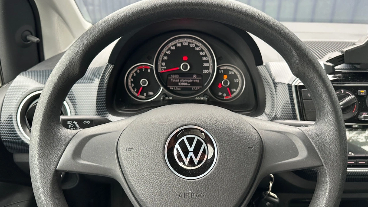 Volkswagen up! 1.0 65pk Airco Pdc Lane Assist Bluetooth