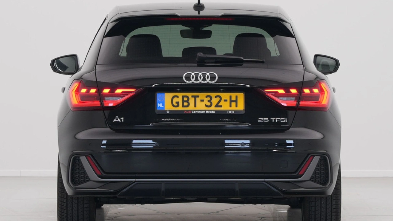 Audi A1 Sportback 25 TFSI 95pk S Line edition