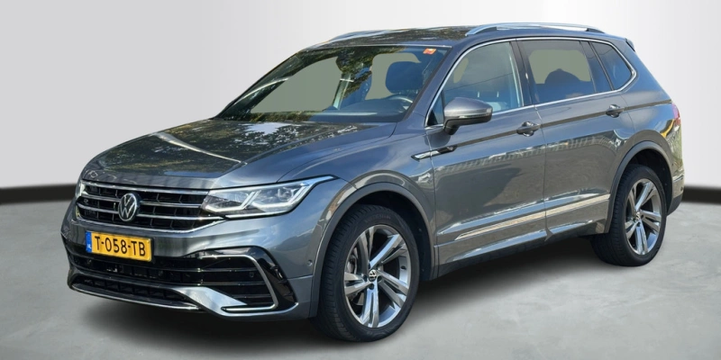 Volkswagen Tiguan Allspace 1.5 TSI 150pk DSG R-Line Business 5P. Navigatie Trekhaak