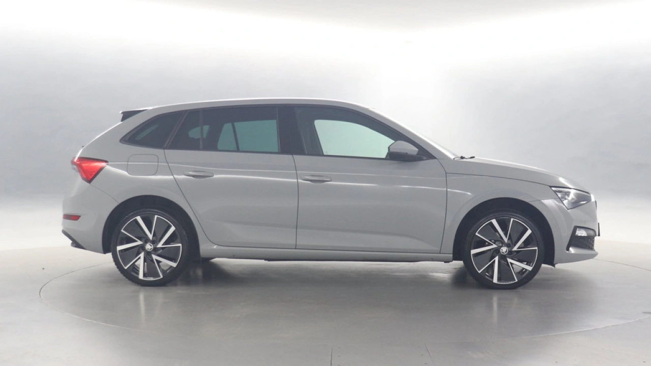 Škoda Scala 1.0 TSI 110pk Sport Business DSG