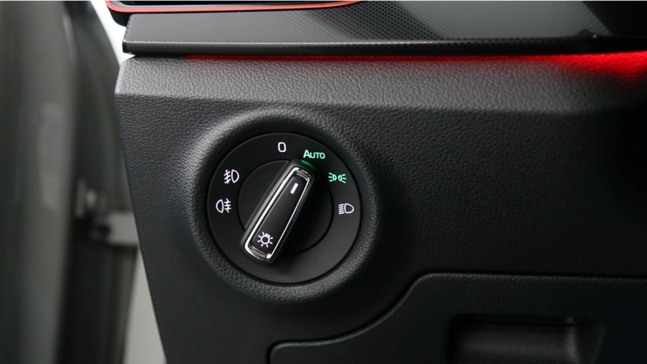 Škoda Scala 1.0 TSI 110pk Sport Business DSG