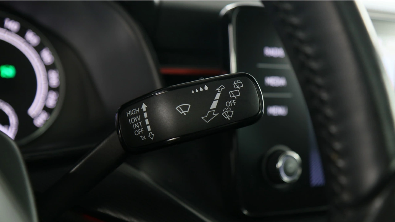 Škoda Scala 1.0 TSI 110pk Sport Business DSG