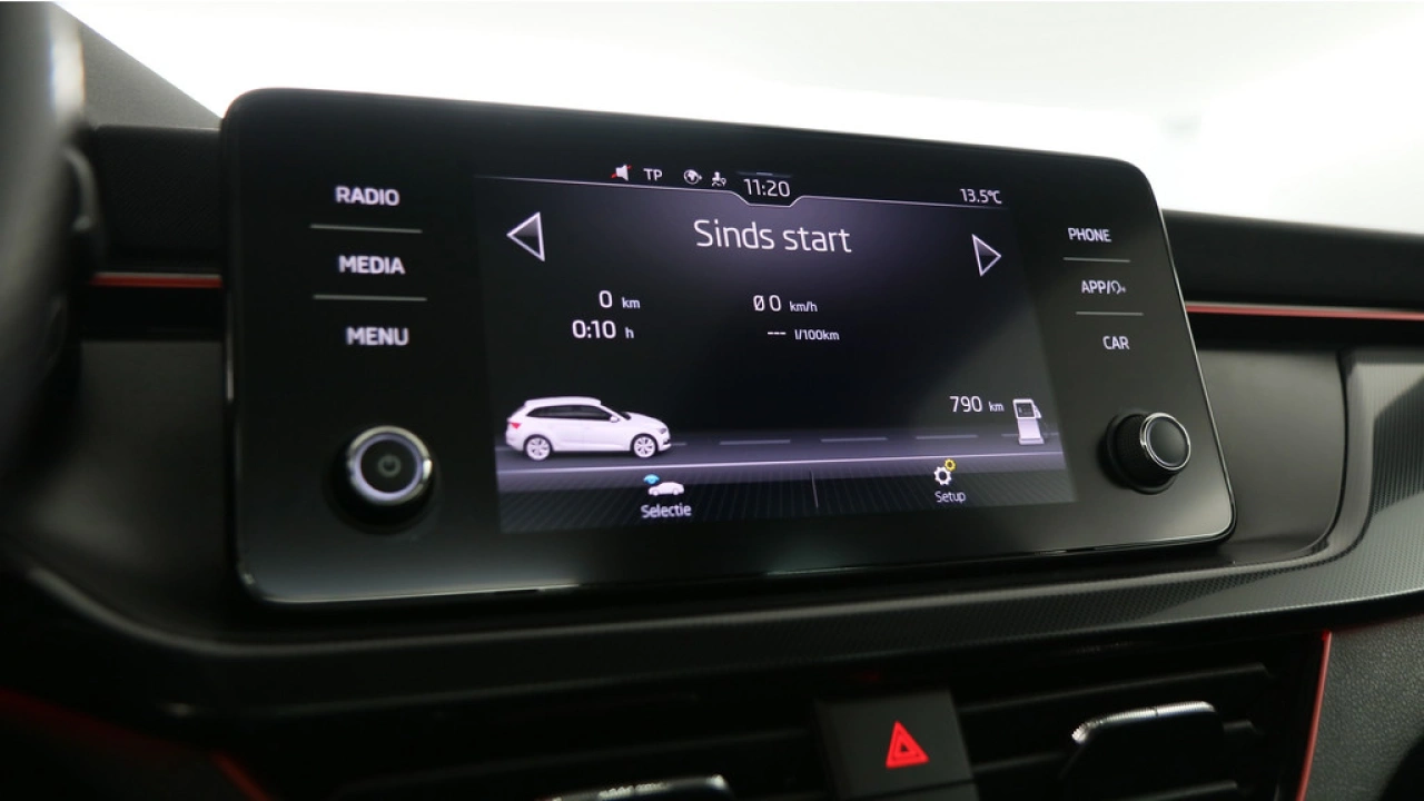 Škoda Scala 1.0 TSI 110pk Sport Business DSG