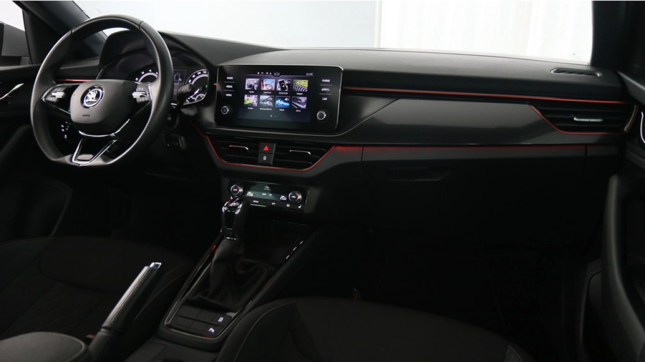 Škoda Scala 1.0 TSI 110pk Sport Business DSG