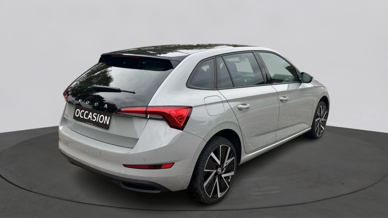 Škoda Scala 1.0 TSI 110pk Sport Business DSG