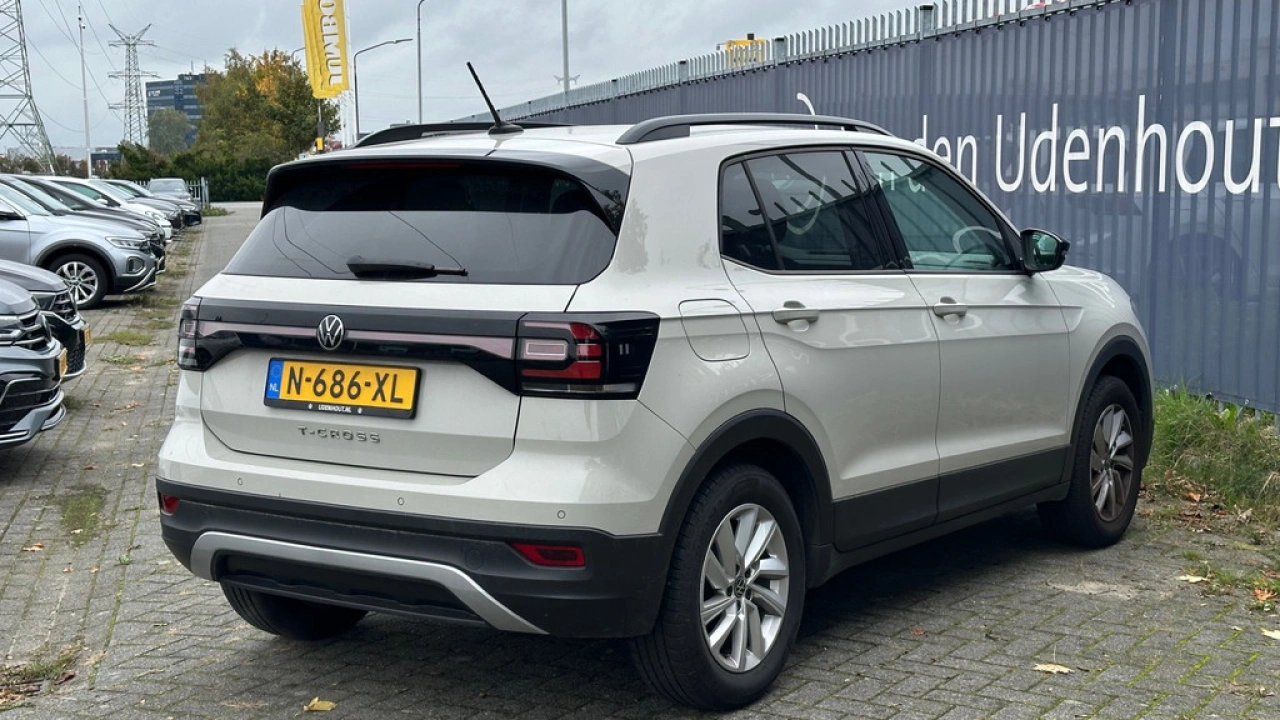 Volkswagen T-Cross 1.0 TSI 95pk Life Navigatie Clima Pdc