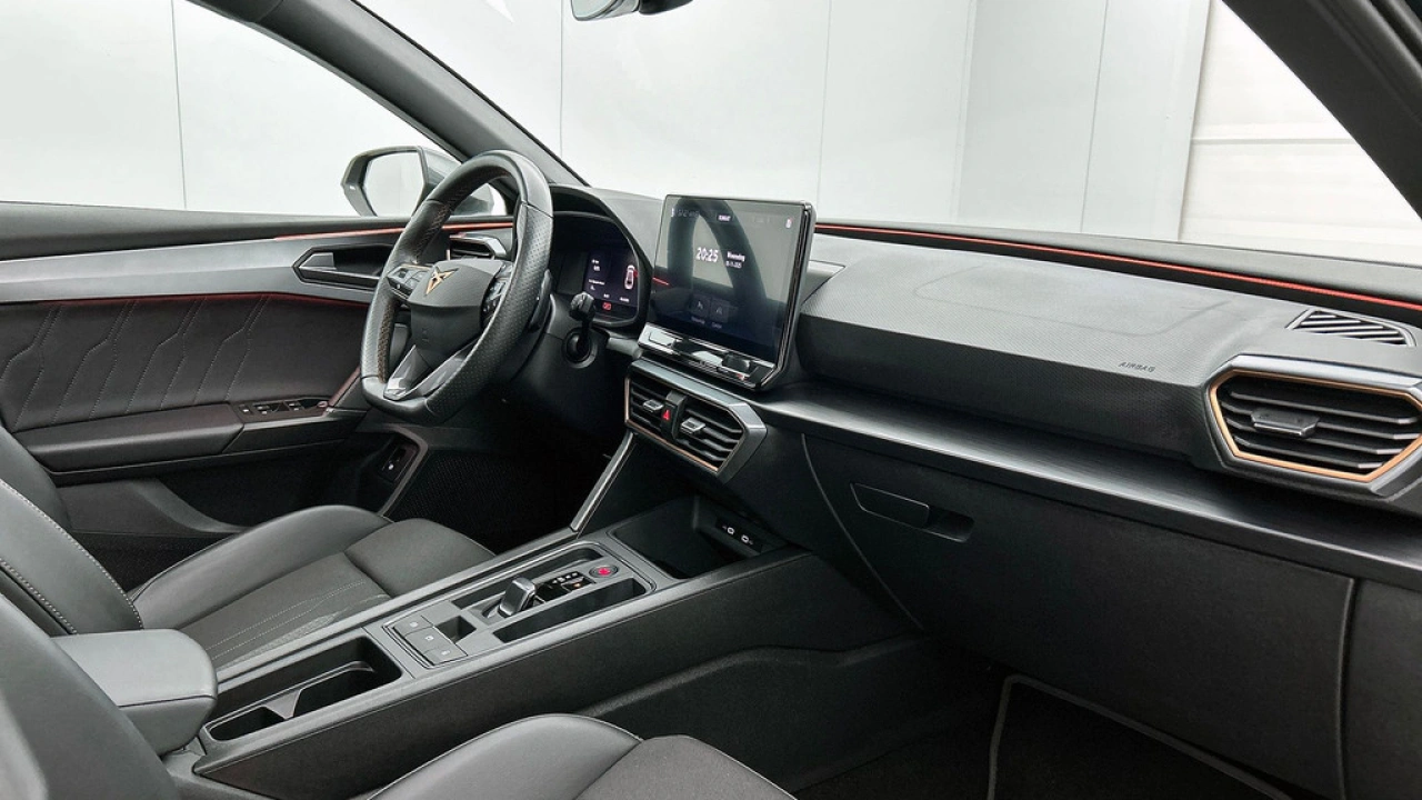 CUPRA Leon 1.4 TSI eHybrid 245pk PHEV VZ Performance