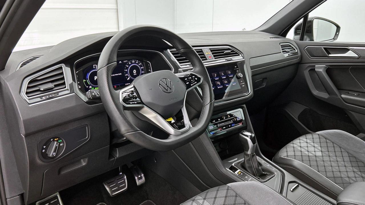 Volkswagen Tiguan 1.4 TSI eHybrid 245pk PHEV R-Line Business