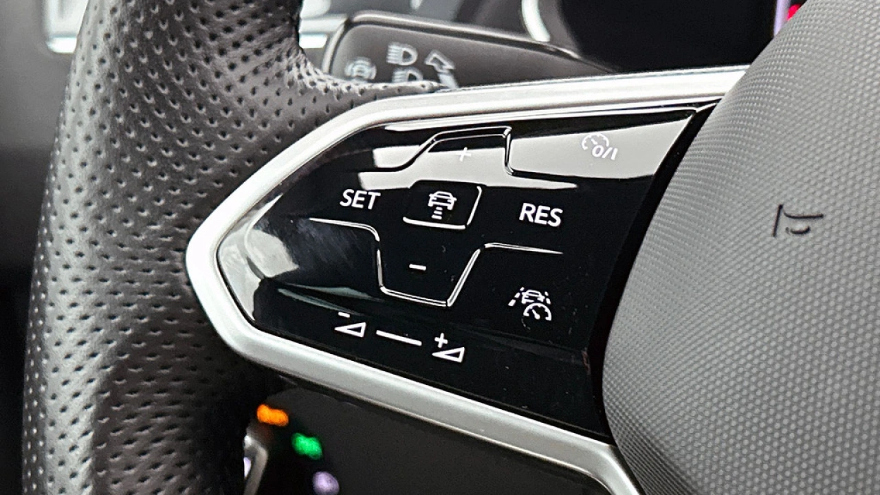 Volkswagen Tiguan 1.4 TSI eHybrid 245pk PHEV R-Line Business