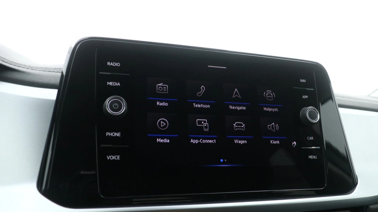 Volkswagen T-Roc 1.0 TSI 110pk Life Business Navigatie