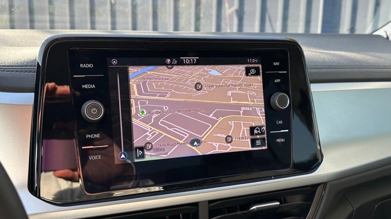 Volkswagen T-Roc 1.0 TSI 110pk Life Business Navigatie