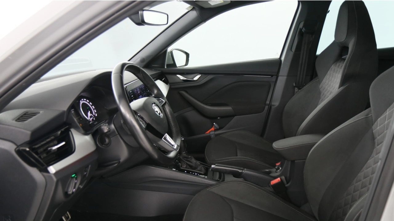 Škoda Kamiq 1.0 TSI 115pk Sport Business DSG