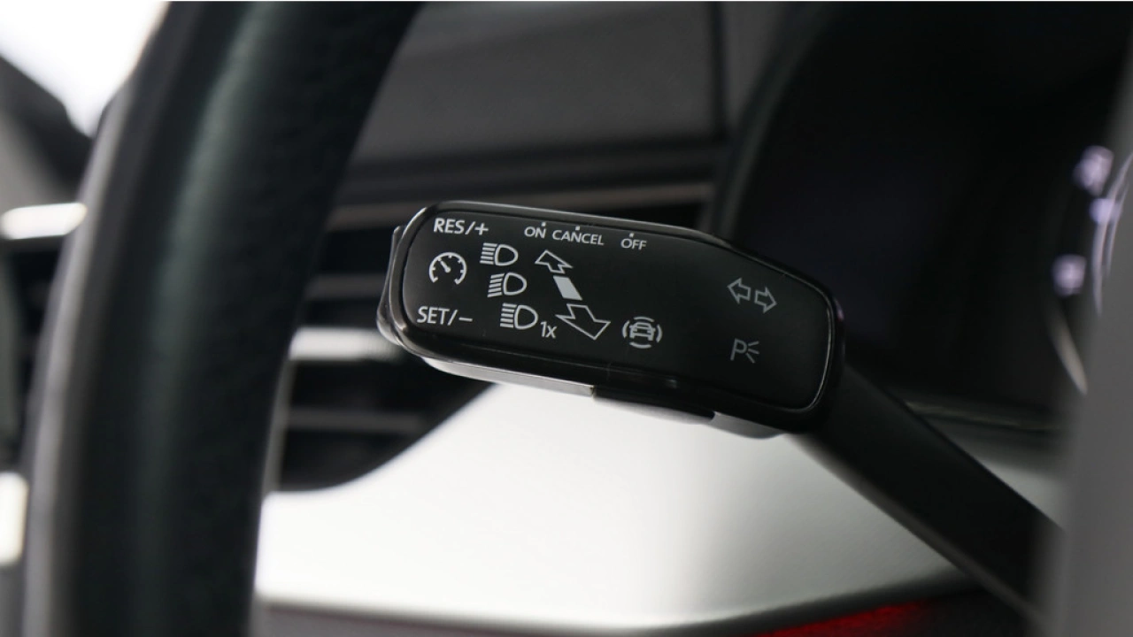 Škoda Kamiq 1.0 TSI 115pk Sport Business DSG