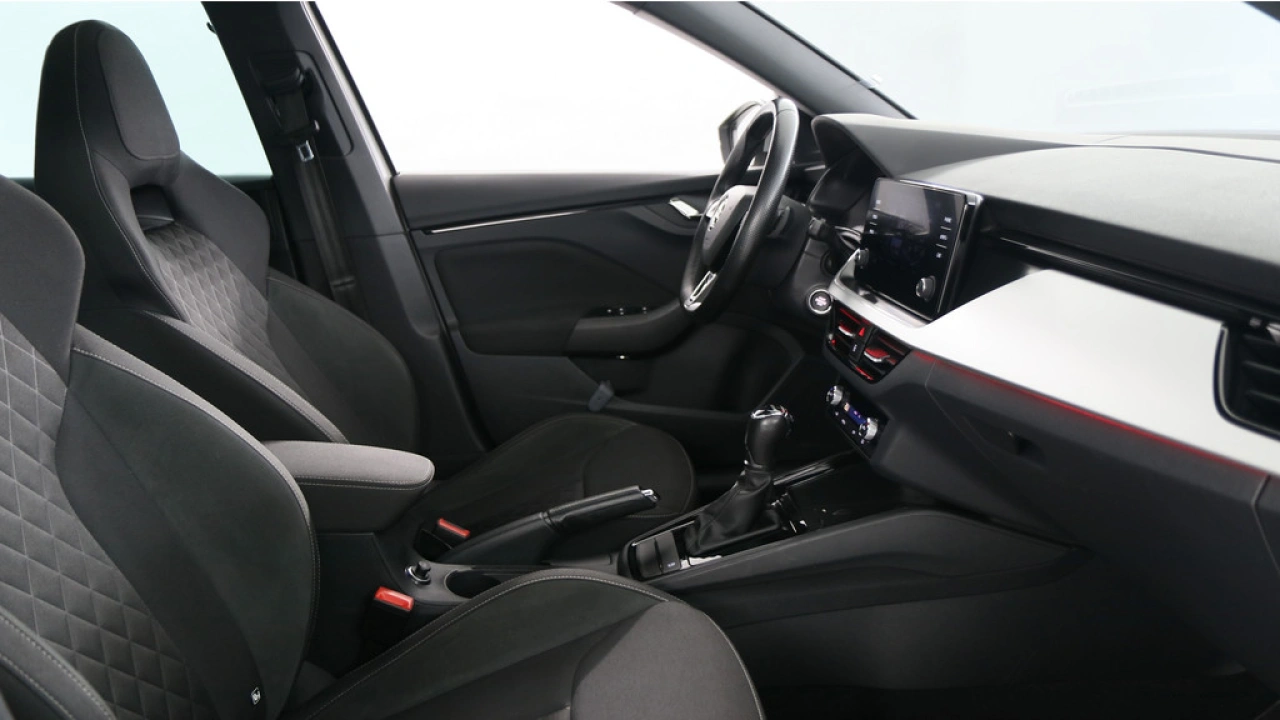 Škoda Kamiq 1.0 TSI 115pk Sport Business DSG