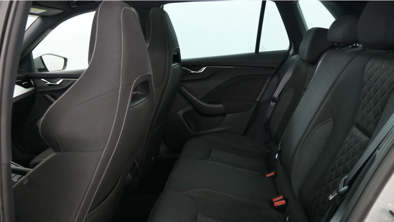 Škoda Kamiq 1.0 TSI 115pk Sport Business DSG