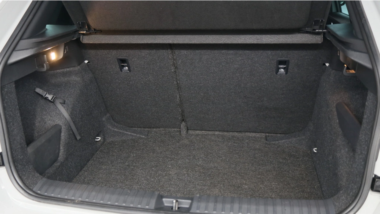 Škoda Kamiq 1.0 TSI 115pk Sport Business DSG