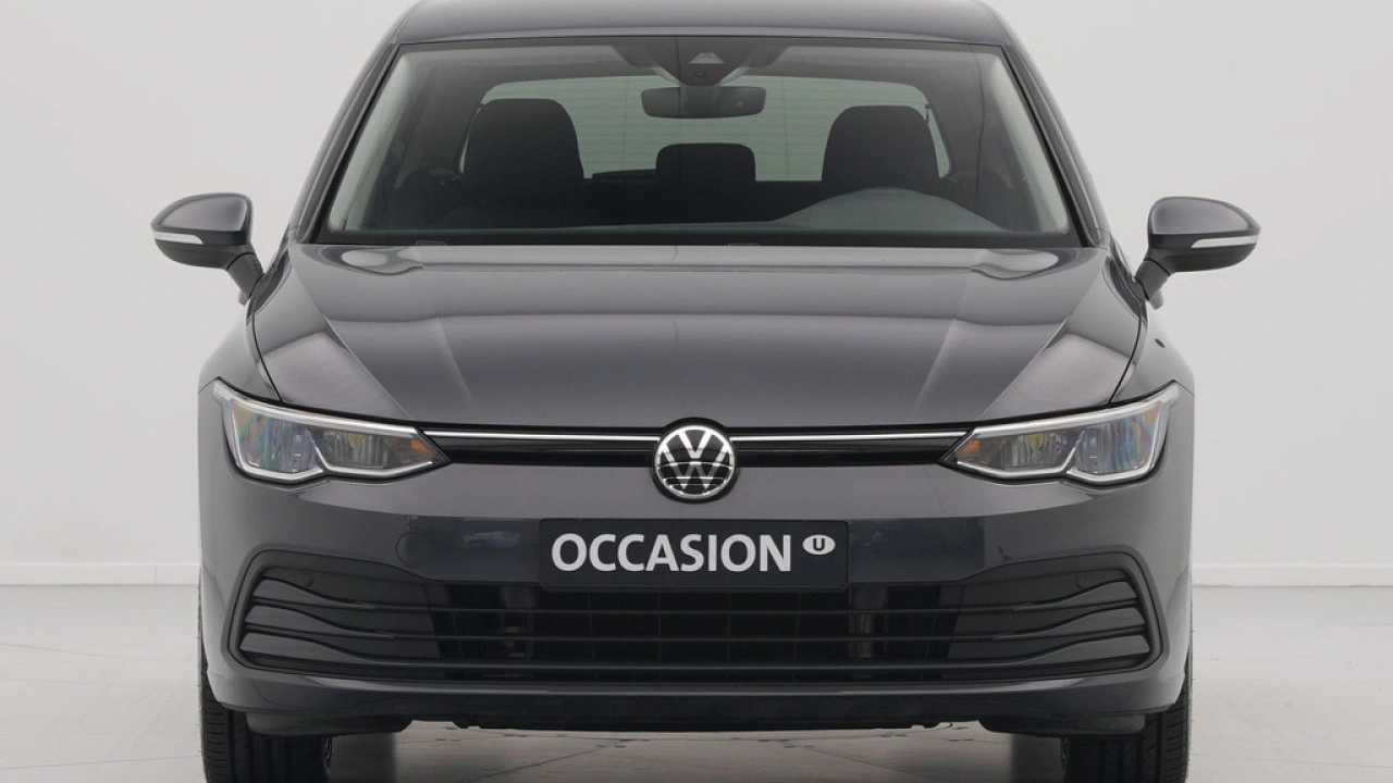 Volkswagen Golf 1.5 TSI 130pk first
