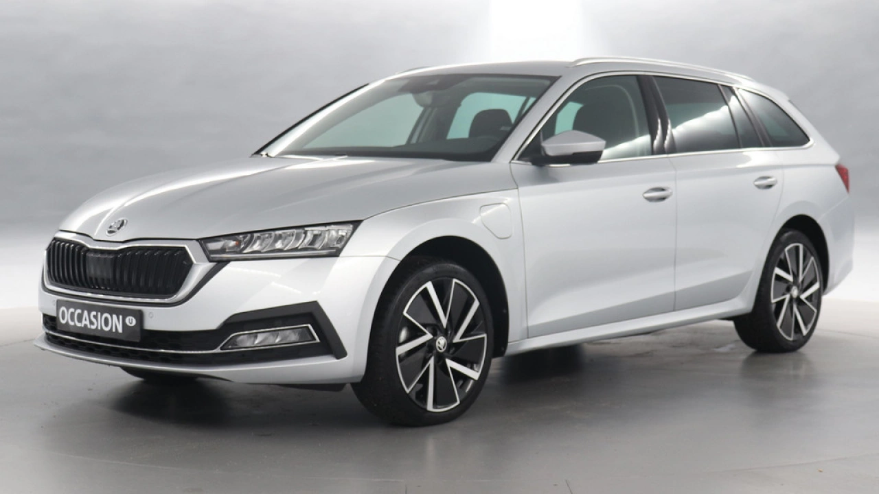 Škoda Octavia Combi 1.4 TSI iV PHEV Business Edition