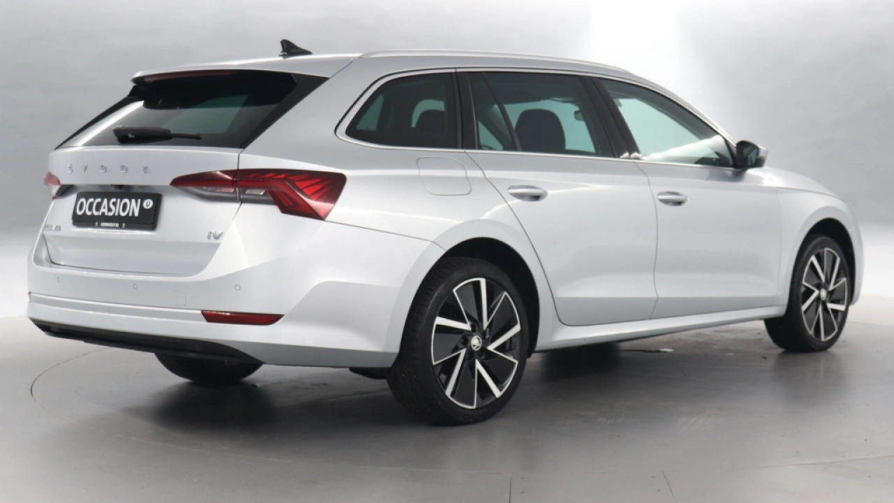 Škoda Octavia Combi 1.4 TSI iV PHEV Business Edition