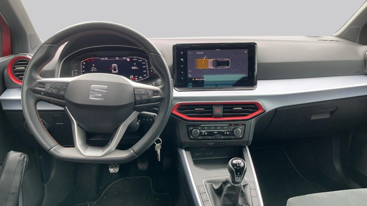 SEAT Arona 1.0 TSI FR Business Intense
