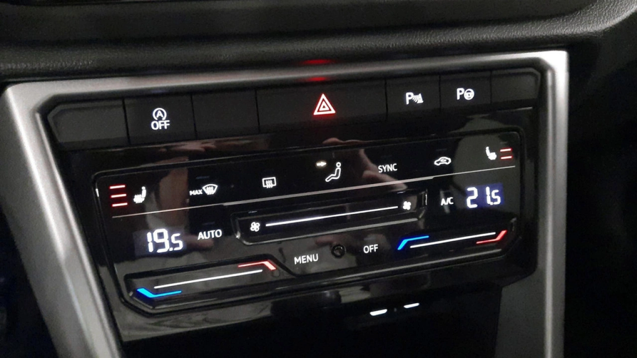 Volkswagen T-Roc 1.0 TSI Life Business | Camera | 17