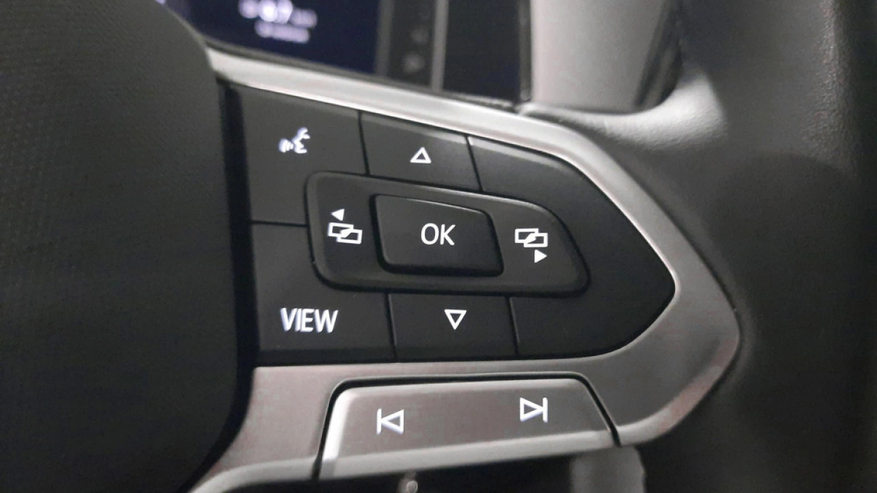 Volkswagen T-Roc 1.0 TSI Life Business | Camera | 17