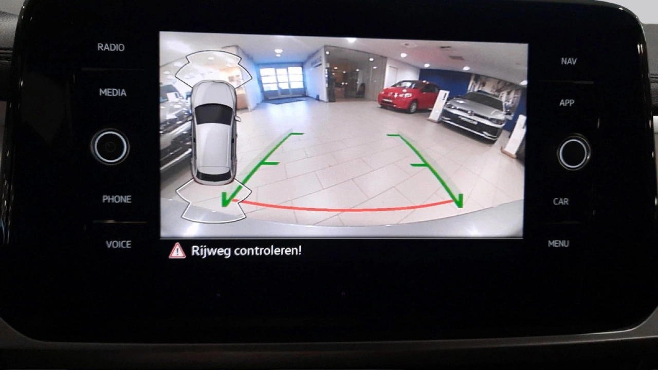 Volkswagen T-Roc 1.0 TSI Life Business | Camera | 17