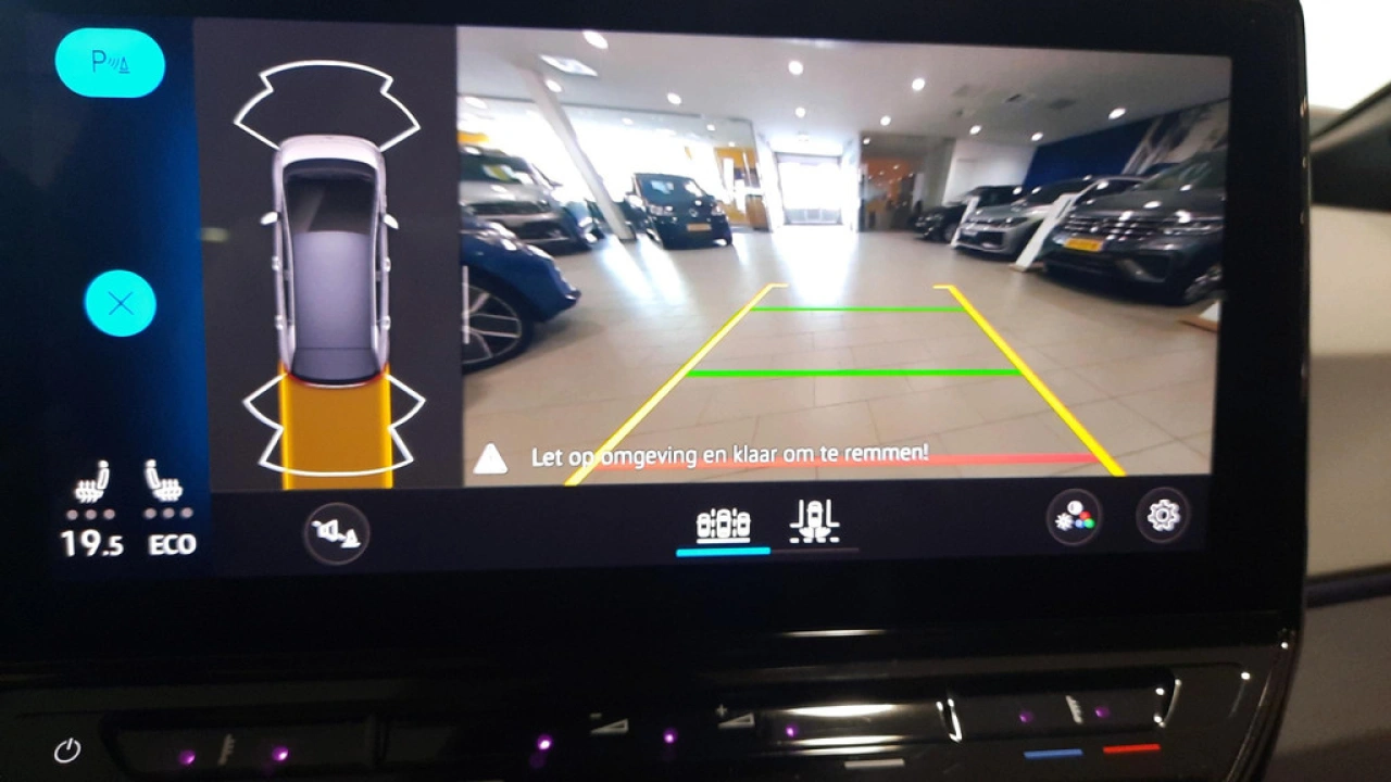 Volkswagen ID.3 First Edition Plus 58 kWh | Camera | 19