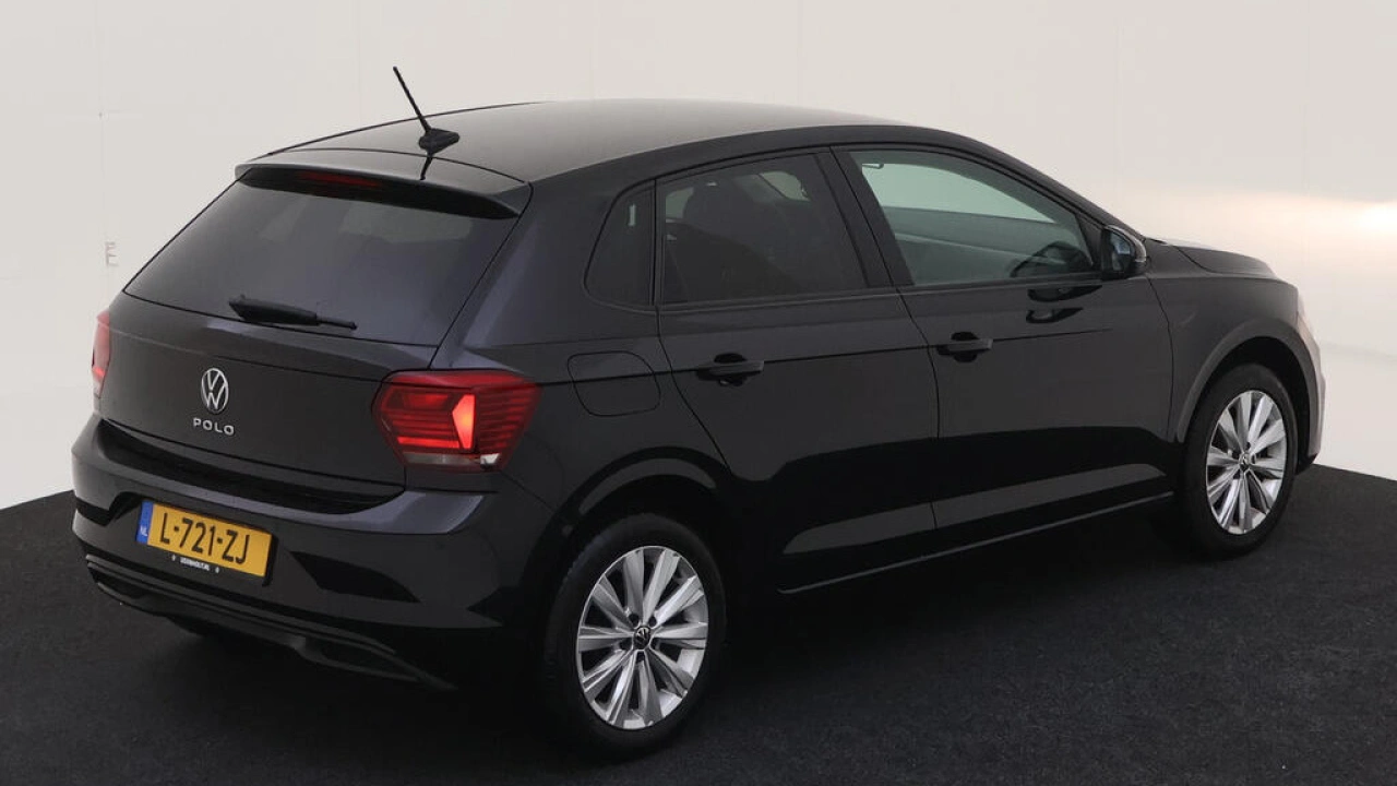 Volkswagen Polo 1.0 TSI Comfortline EXE | Navigatie | 16