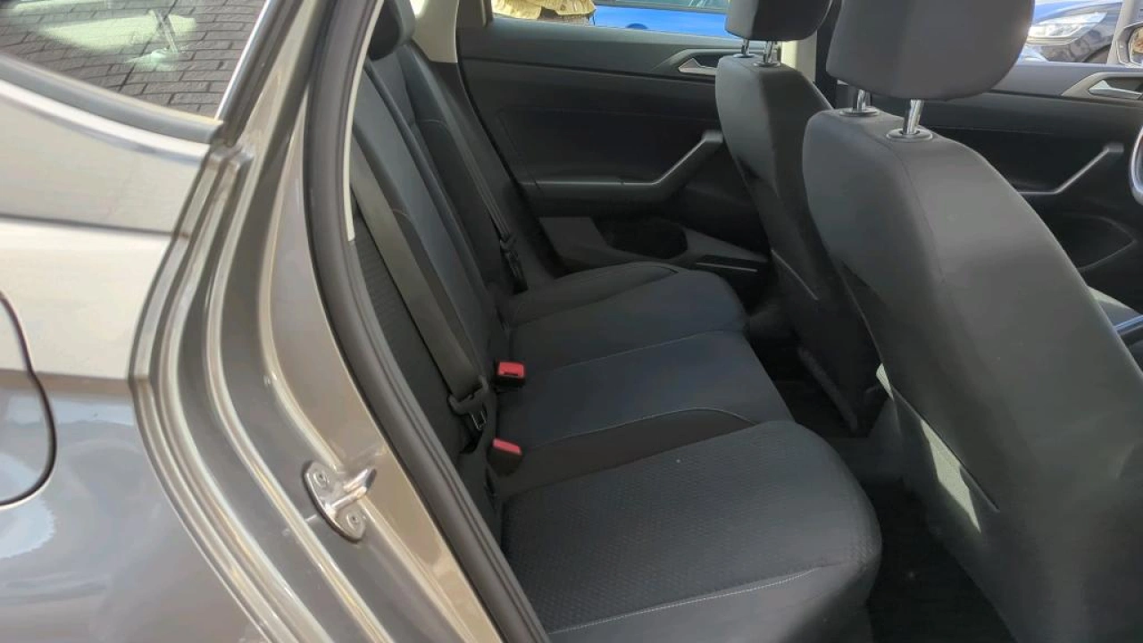 Volkswagen Polo 1.0 TSI 95pk DSG Comfortline Navigatie Airco