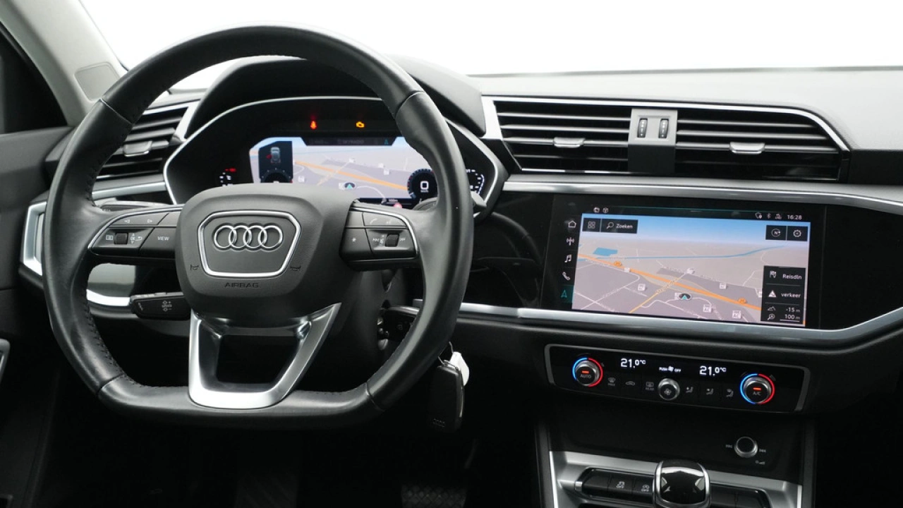 Audi Q3 35 TFSI 150pk Edition S line