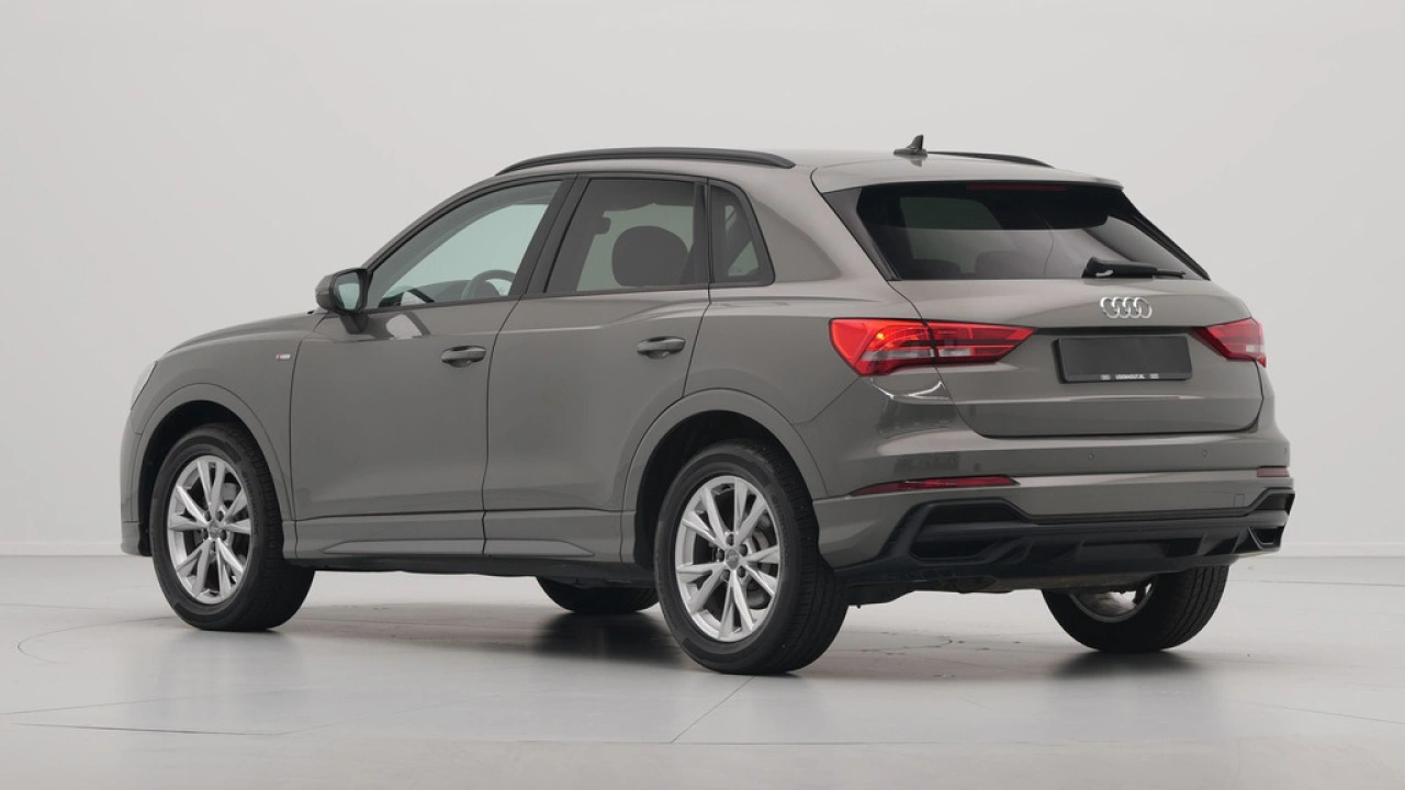 Audi Q3 35 TFSI 150pk Edition S line