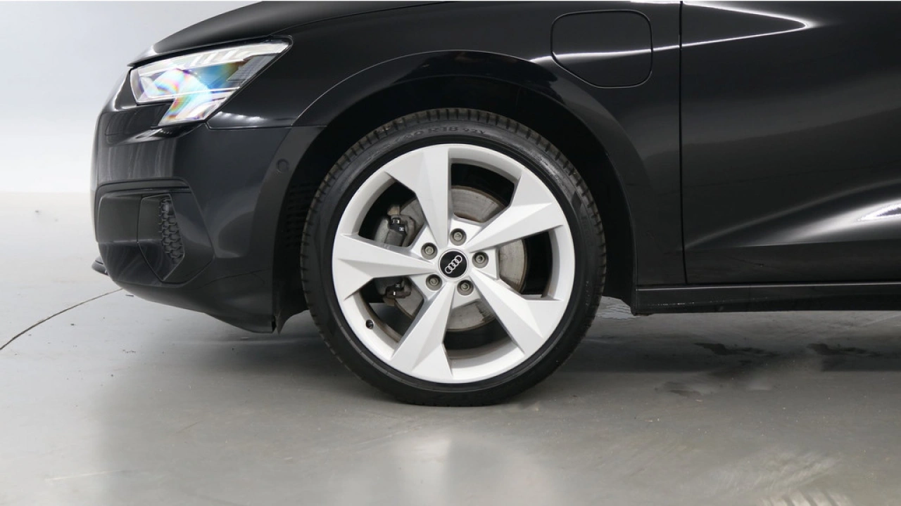 Audi A3 Sportback 40 TFSI E 204pk Business edition DSG